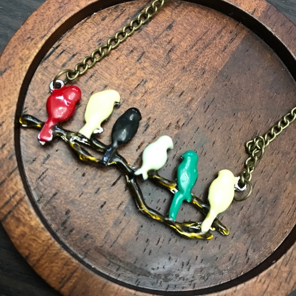 NEW💙💎BIRDS ON BRANCH NECKLACE💎💙BEAUTIFUL COLOR - Picture 6 of 8